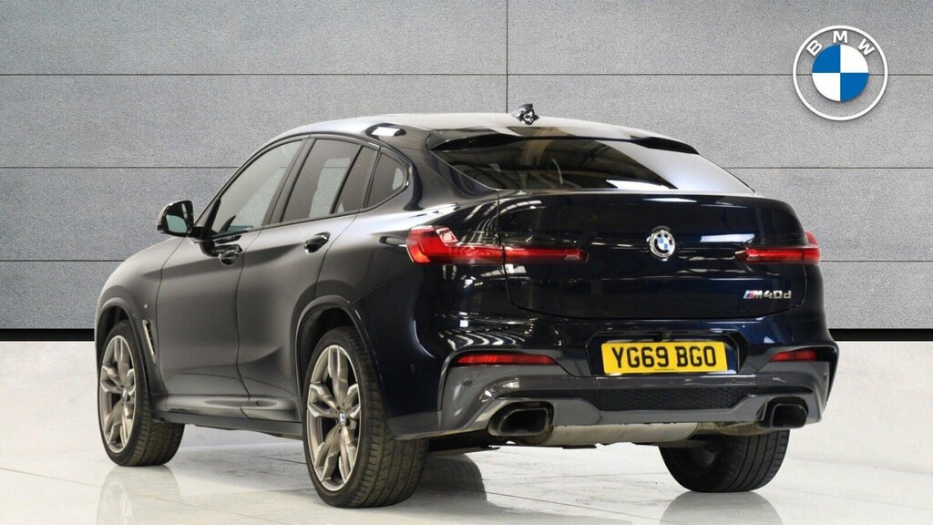 BMW X4 X4 M40d Black #2