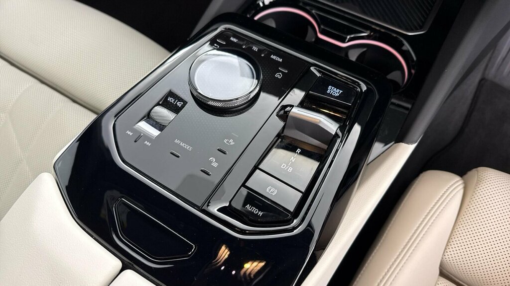 BMW i5 I5 M60 Saloon Blue #20
