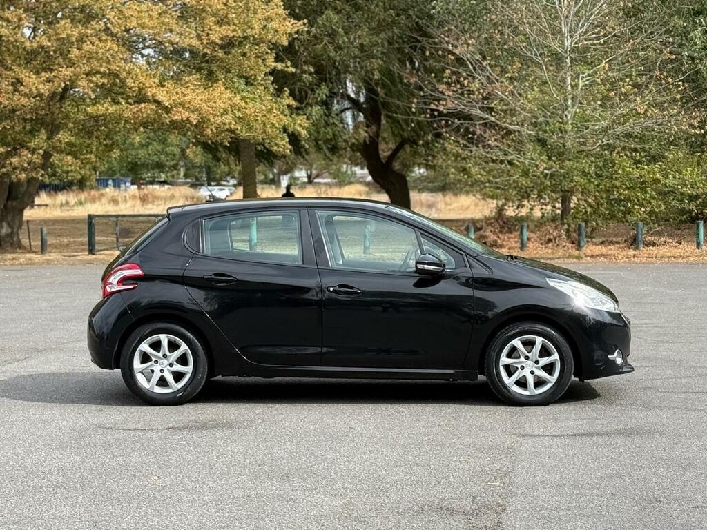 Peugeot 208 208 Active Grey #8