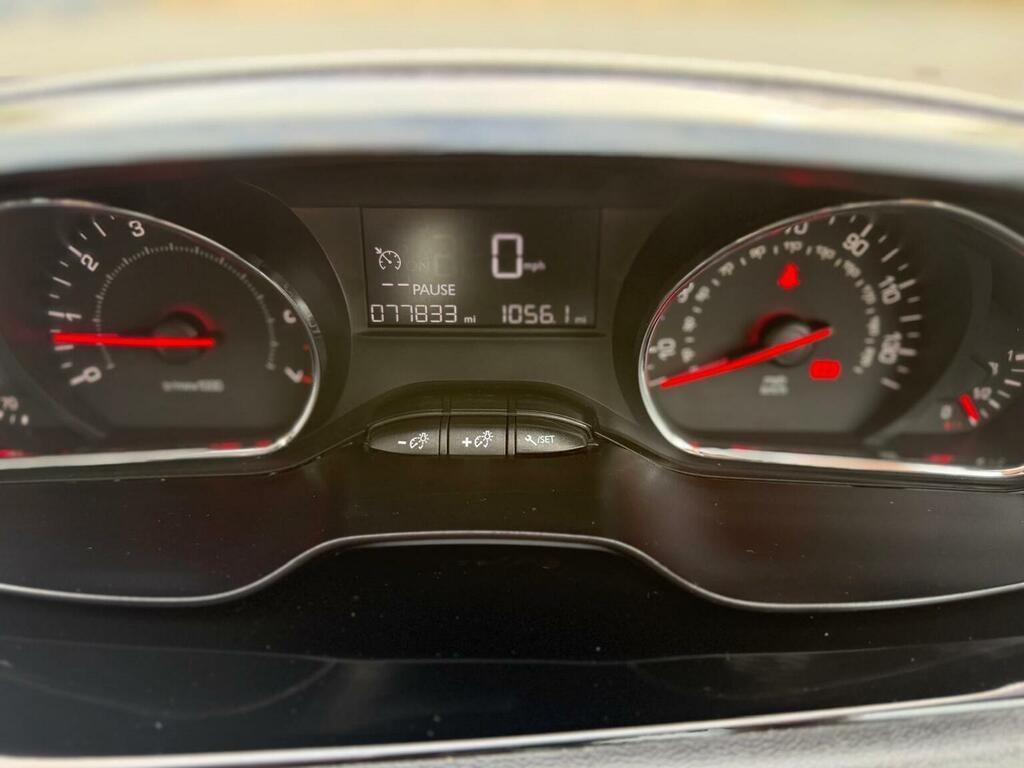 Peugeot 208 208 Active Grey #43