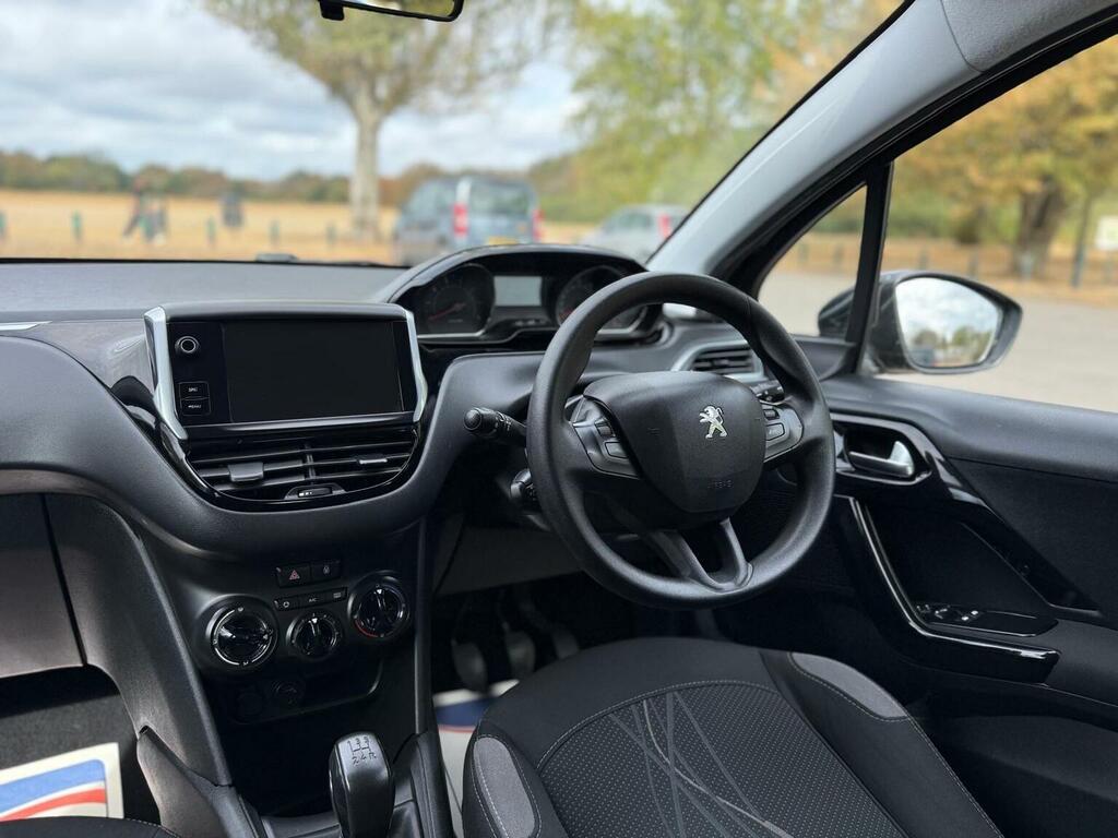 Peugeot 208 208 Active Grey #20