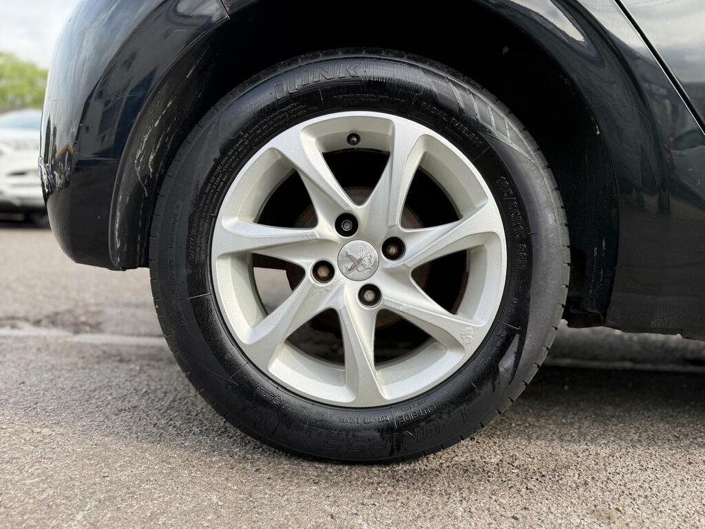 Peugeot 208 208 Active Grey #54