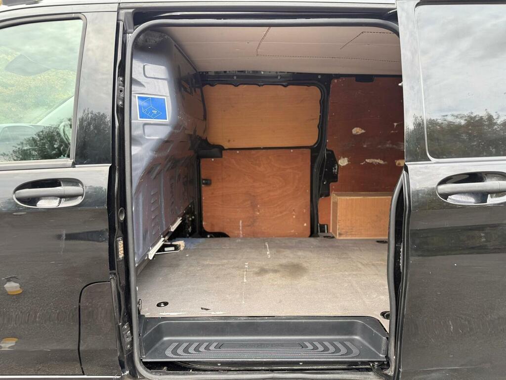 Mercedes-Benz Vito 2.0 Cdi L2 Long Silver #25
