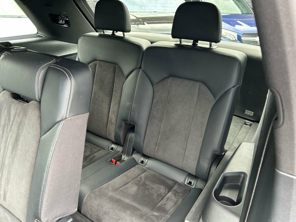 Audi Q7 3.0 Q7 Black Grey #22