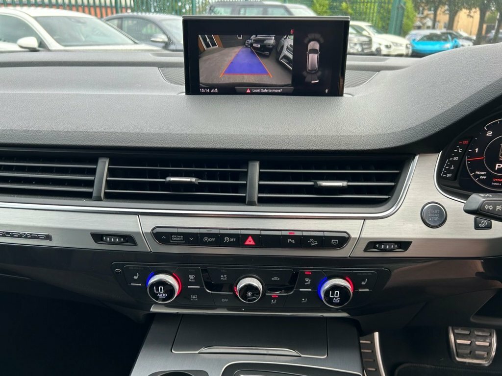 Audi Q7 3.0 Q7 Black Grey #43