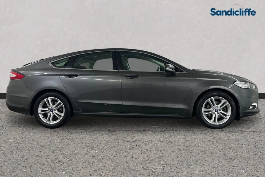 Ford Mondeo Mondeo 1.5 Zetec Edition 6Spd 160Ps Grey #3