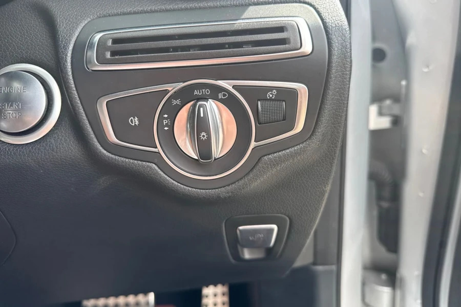 Mercedes-Benz GLC Class 2018 18 2.1 #22