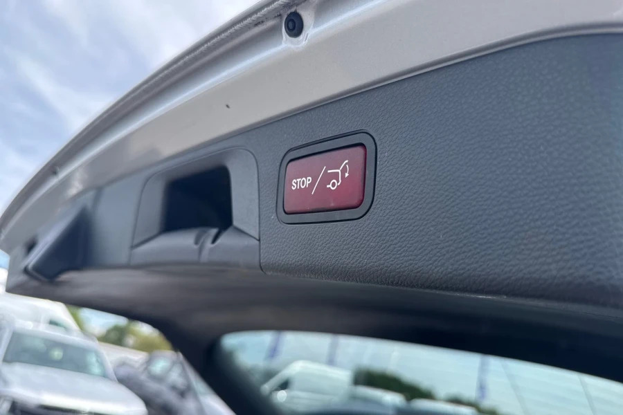 Mercedes-Benz GLC Class 2018 18 2.1 #17