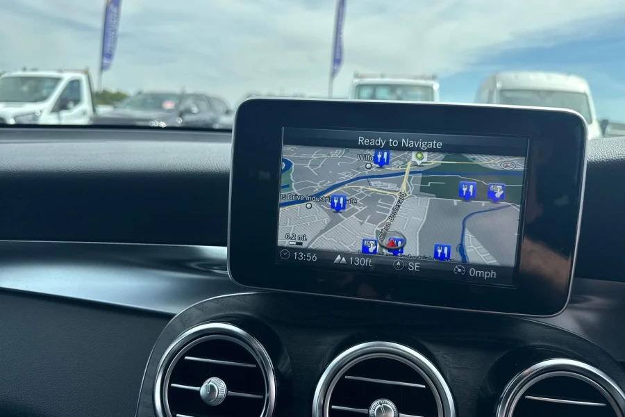 Mercedes-Benz GLC Class 2018 18 2.1 #30