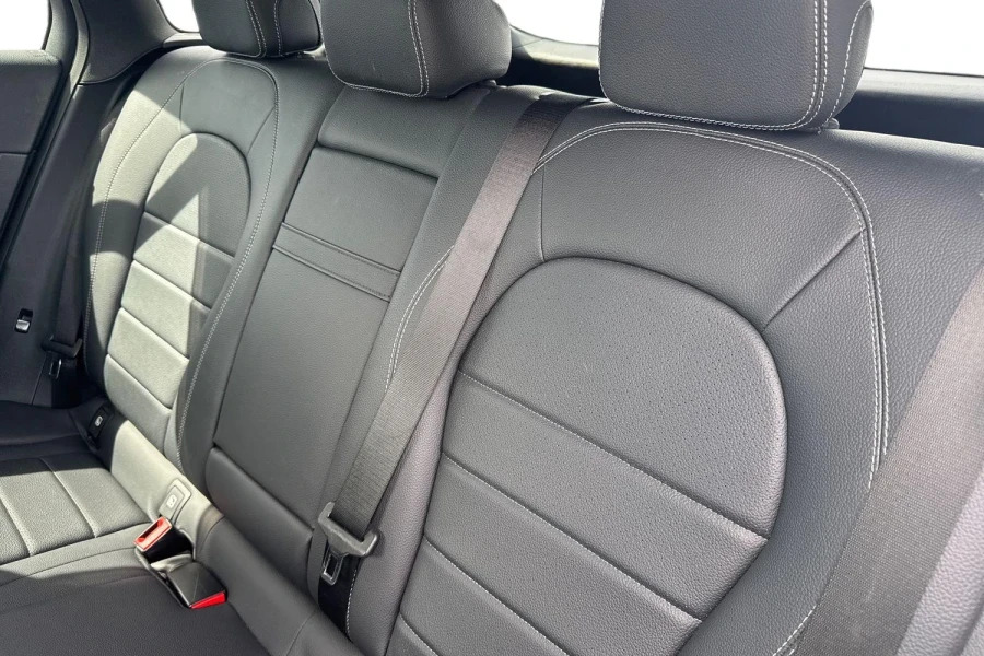 Mercedes-Benz GLC Class 2018 18 2.1 #13