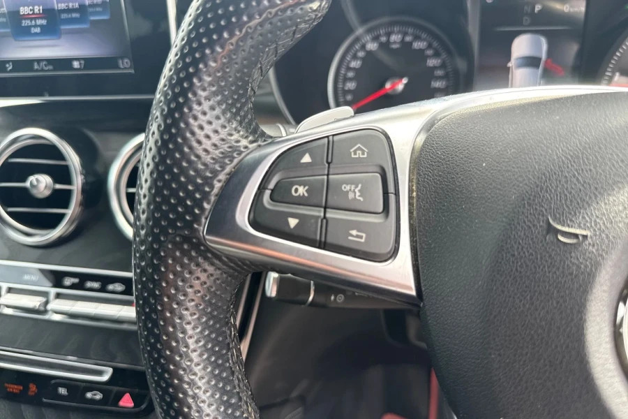Mercedes-Benz GLC Class 2018 18 2.1 #26