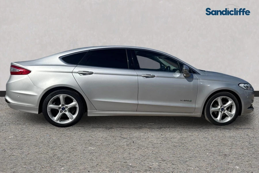 Ford Mondeo Mondeo 2.0 Titanium Edition Hybrid Vehicl #3