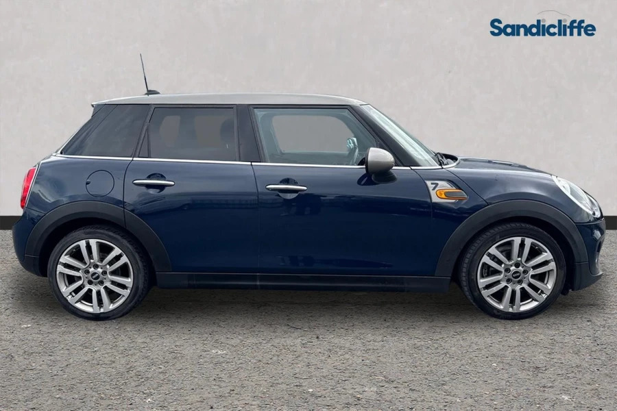 Mini Hatch Hatchback 1.5 Cooper Seven Hatchback Blue #3
