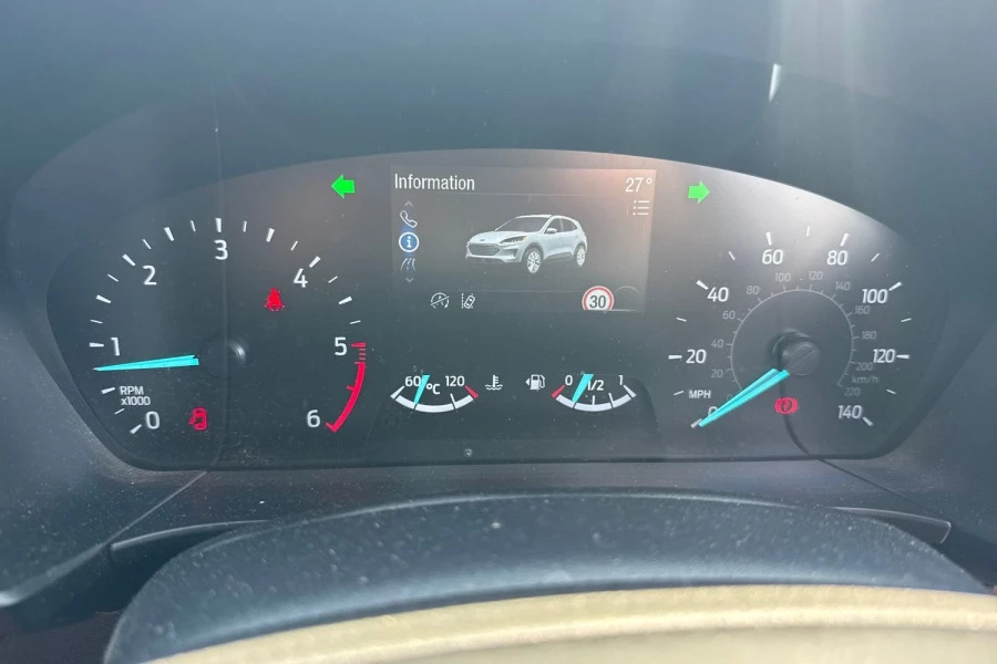 Ford Kuga St-line X Black #25