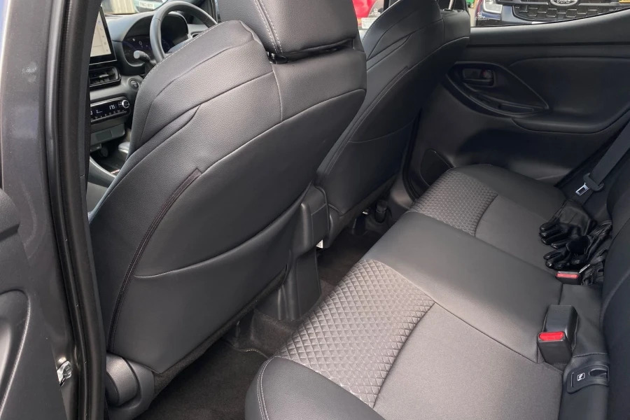 Mazda 2 1.5 E-skyactiv G Mhev Homura Aka Hatchback Pet White #19