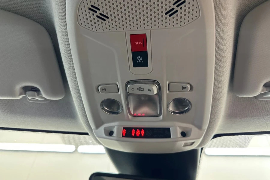 Citroen e-C4 50Kwh Sense Plus Hatchback 11Kw Brown #40