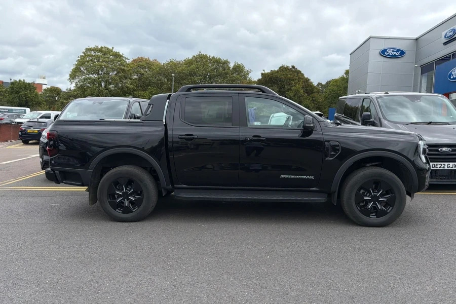 Ford Ranger Pick Up Dcab Wildtrak 2.3 Ecoboost Phev 281 Red #2