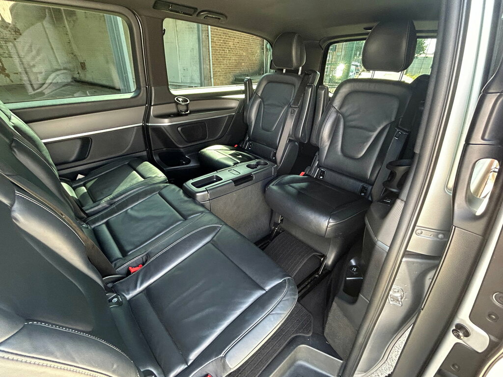 Mercedes-Benz V Class Mpv Silver #26