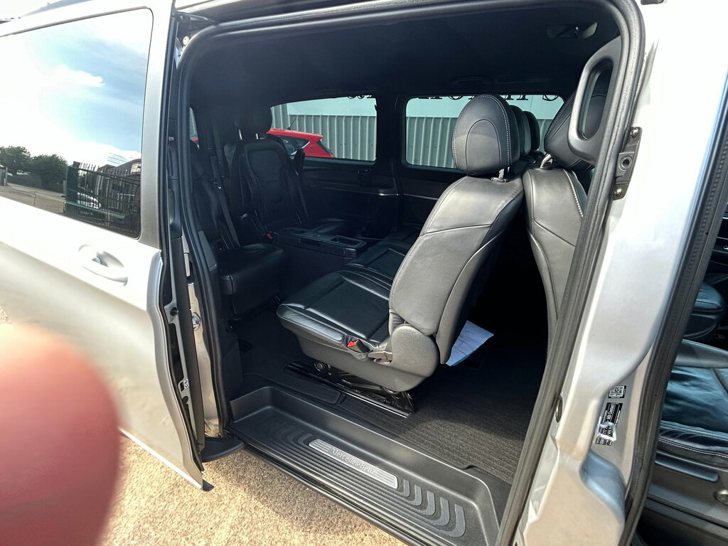 Mercedes-Benz V Class Mpv Silver #22