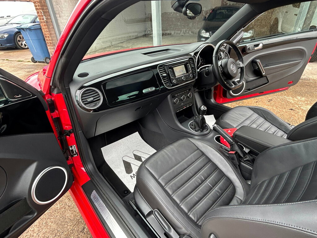 Volkswagen Beetle Hatchback Red #29