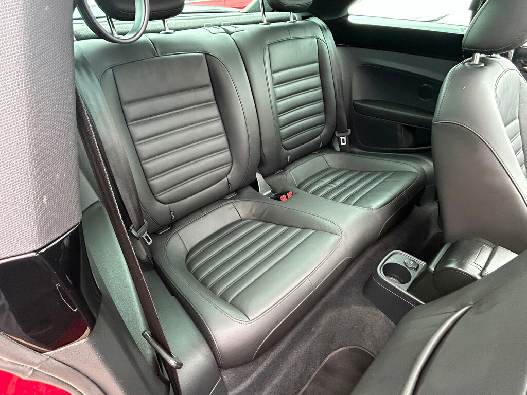 Volkswagen Beetle Hatchback Red #32