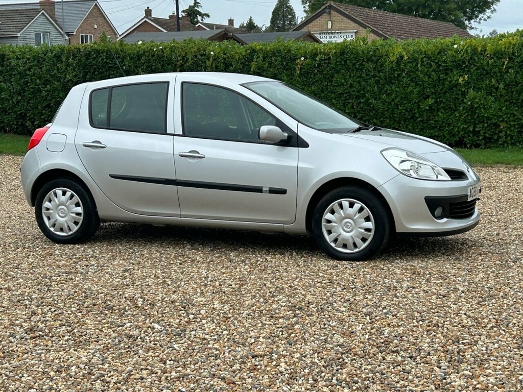 Renault Clio 1.5L 1.5 Dci Dynamique Black #63