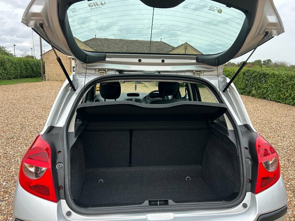 Renault Clio 1.5L 1.5 Dci Dynamique Black #53