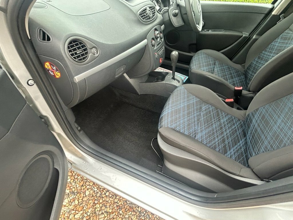 Renault Clio 1.5L 1.5 Dci Dynamique Black #45