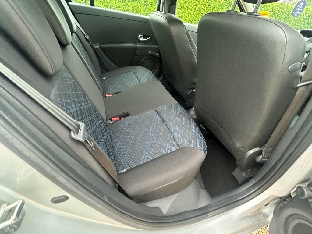 Renault Clio 1.5L 1.5 Dci Dynamique Black #39