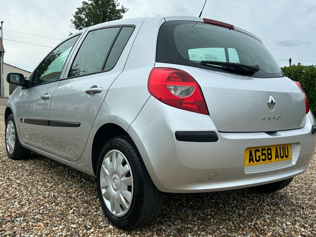 Renault Clio 1.5L 1.5 Dci Dynamique Black #8