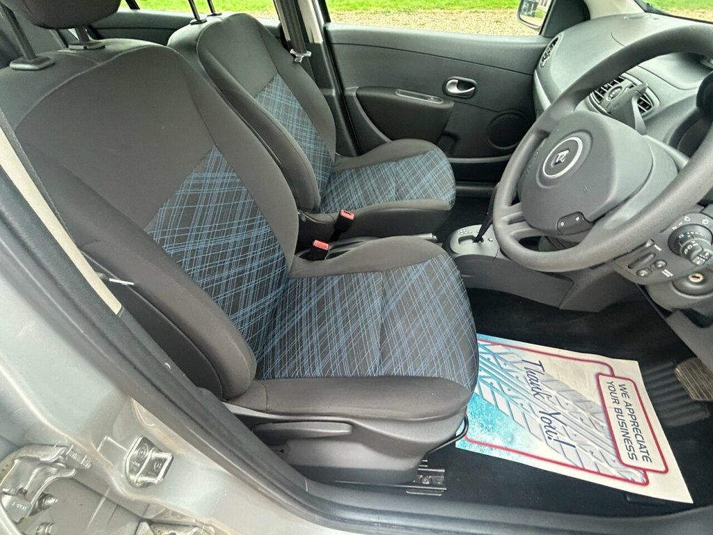 Renault Clio 1.5L 1.5 Dci Dynamique Black #34