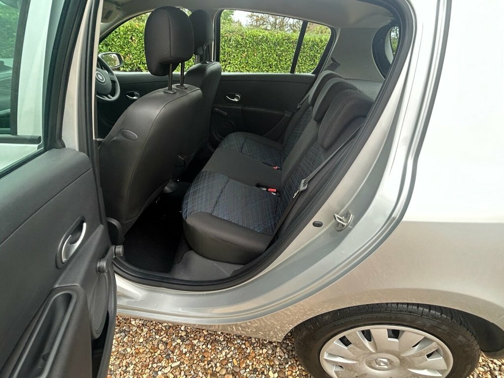 Renault Clio 1.5L 1.5 Dci Dynamique Black #47