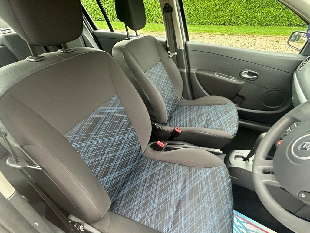 Renault Clio 1.5L 1.5 Dci Dynamique Black #33