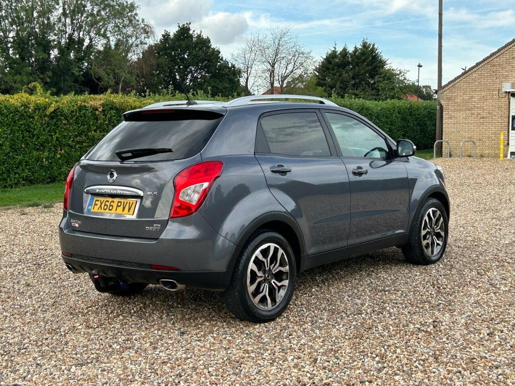 SsangYong Korando Elx White #47