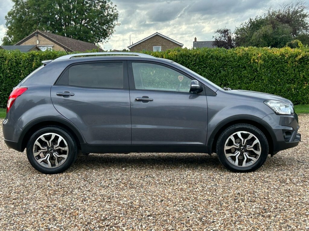 SsangYong Korando Elx White #63