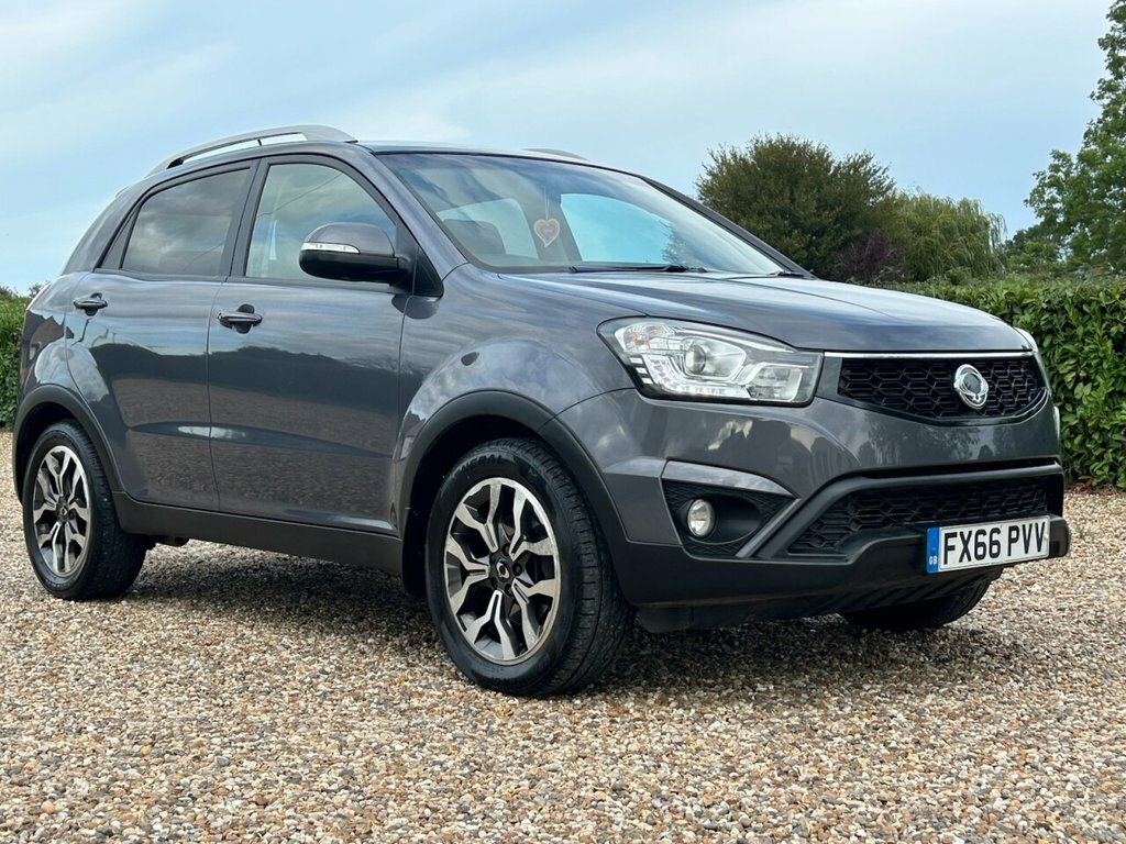 SsangYong Korando Elx White #2