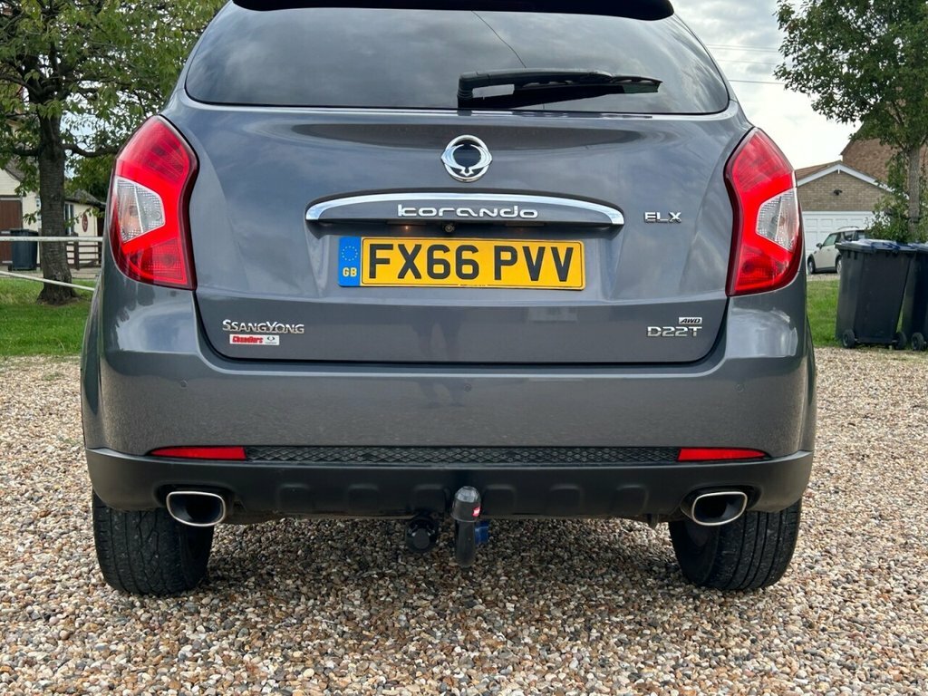 SsangYong Korando Elx White #6