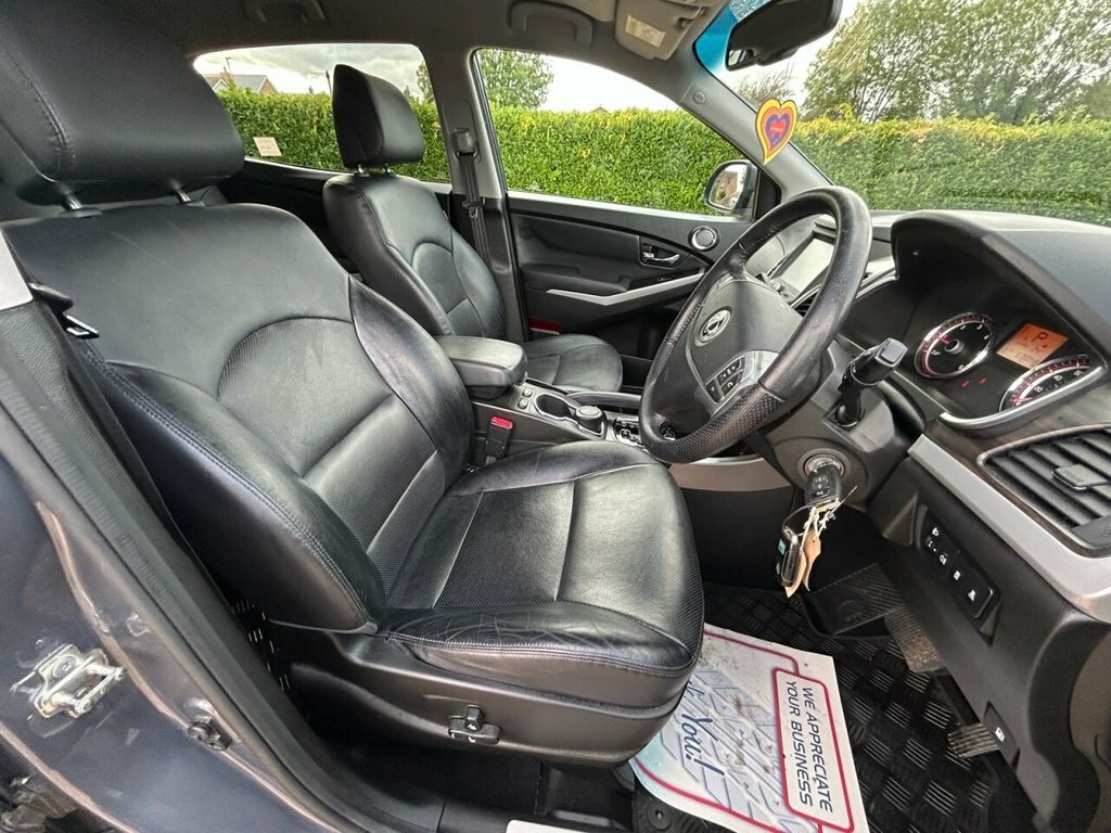 SsangYong Korando Elx White #27