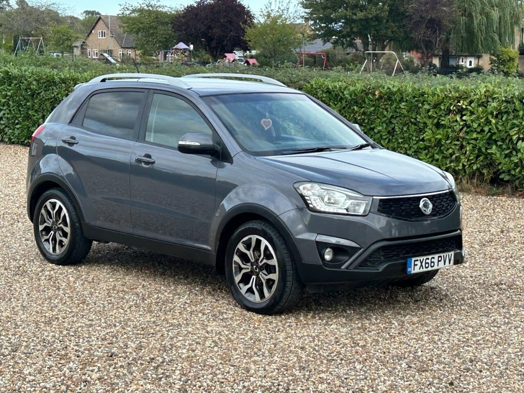 SsangYong Korando Elx White #13