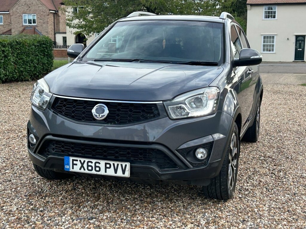 SsangYong Korando Elx White #56