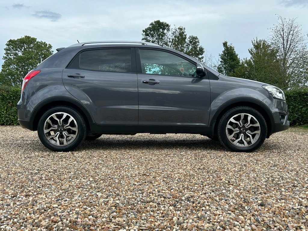 SsangYong Korando Elx White #3