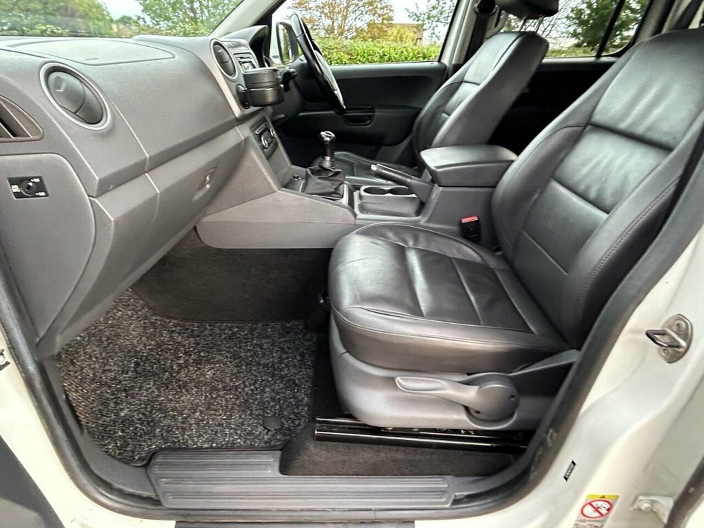 Volkswagen Amarok Bluemotion Tech Highline Dc 4 Motion  #40