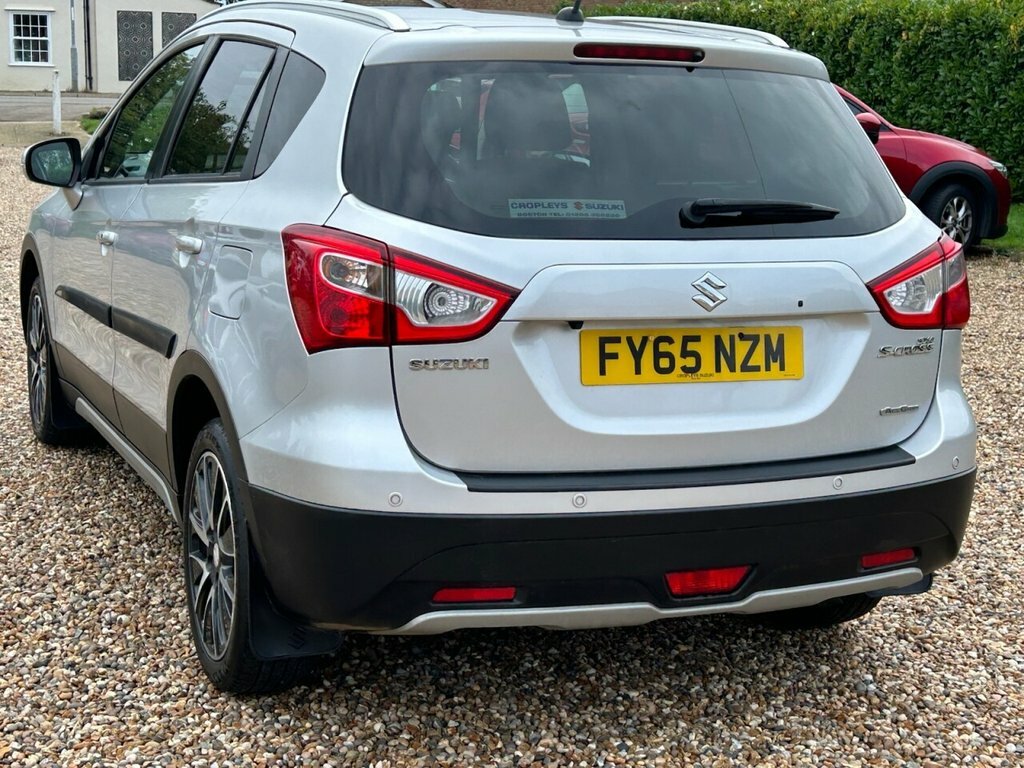 Suzuki SX4 S Cross Hatchback Silver #6