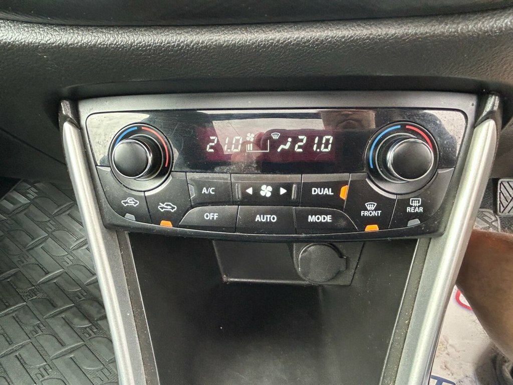 Suzuki SX4 S Cross Hatchback Silver #18