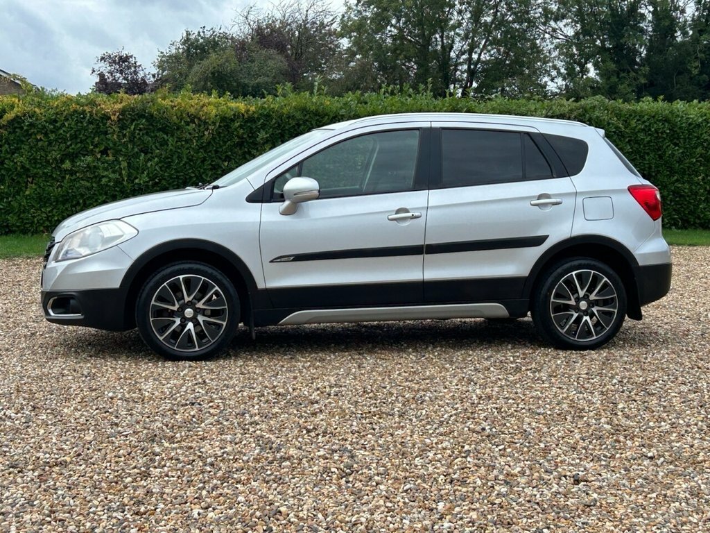 Suzuki SX4 S Cross Hatchback Silver #9
