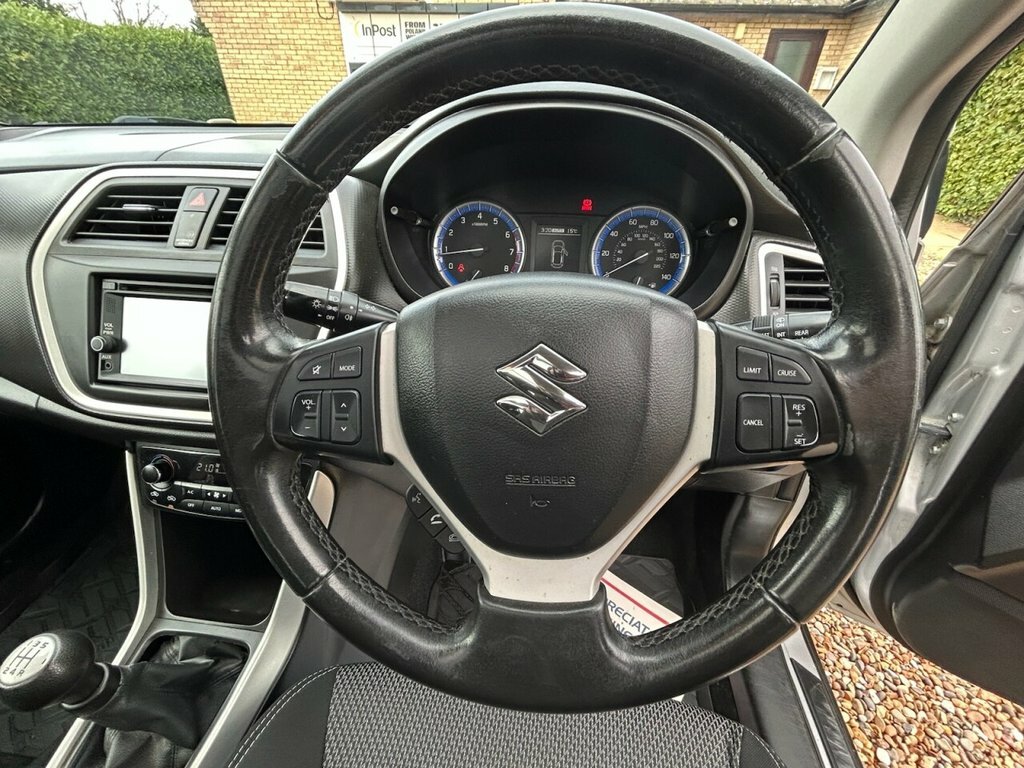 Suzuki SX4 S Cross Hatchback Silver #20