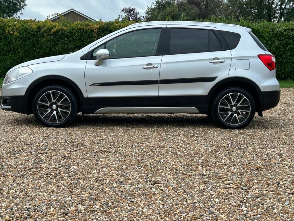 Suzuki SX4 S Cross Hatchback Silver #8