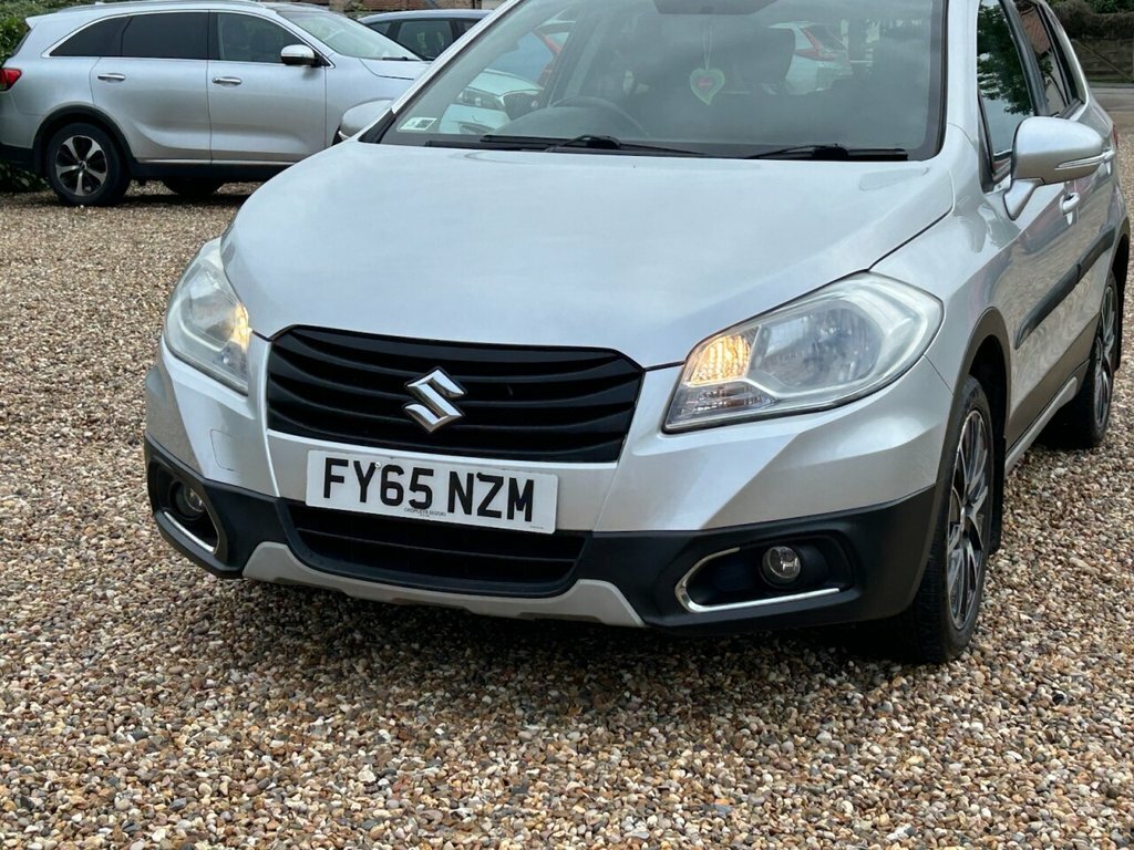 Suzuki SX4 S Cross Hatchback Silver #47