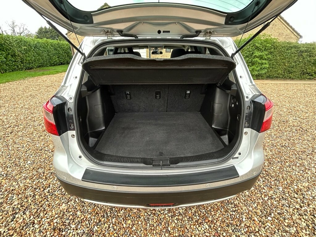Suzuki SX4 S Cross Hatchback Silver #34