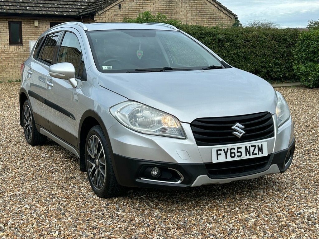 Suzuki SX4 S Cross Hatchback Silver #2